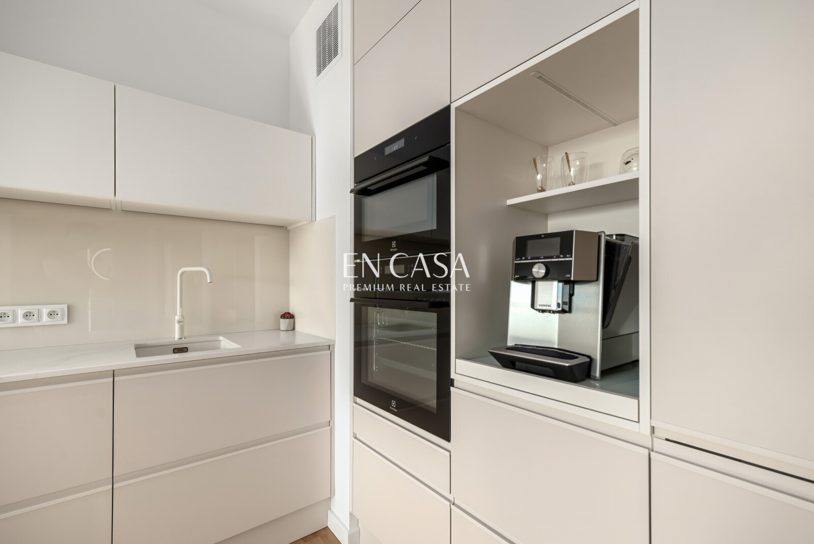 Apartment Sale Gdynia Śródmieście Obrońców Wybrzeża 7