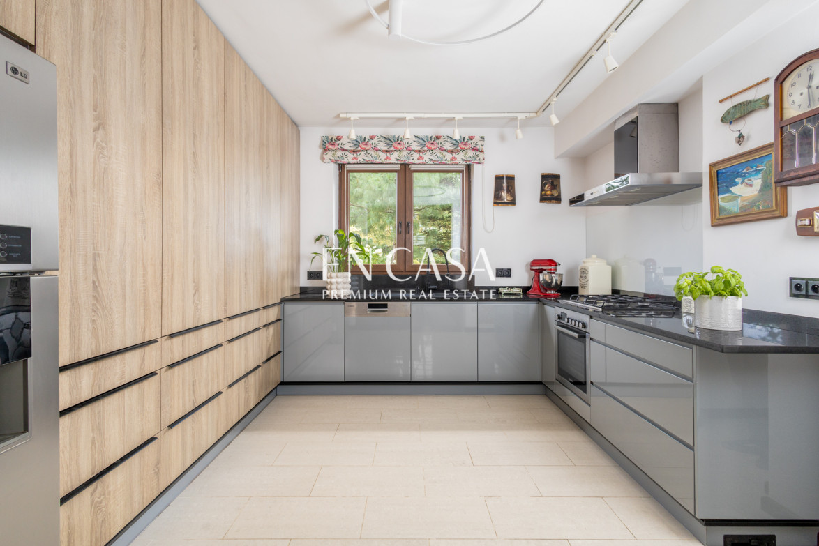 House Sale Baniocha 7