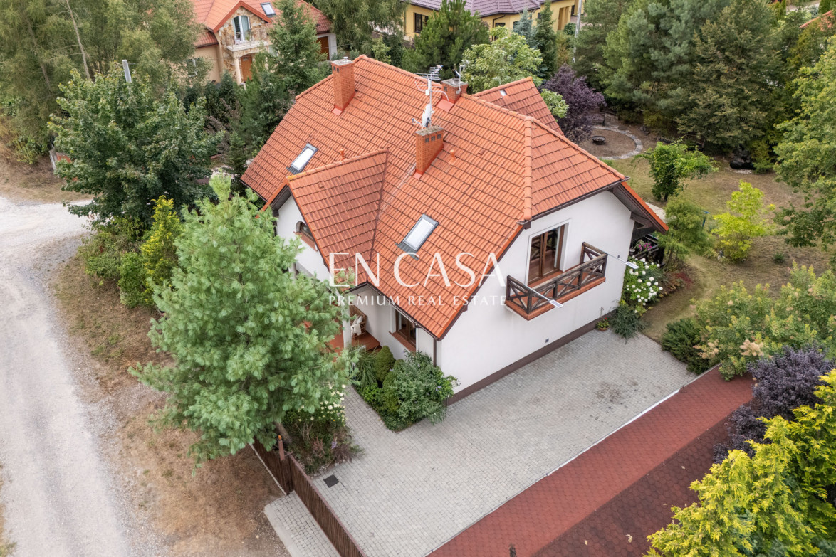 House Sale Baniocha 23