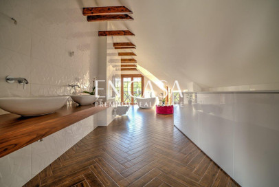 House Sale Harsz