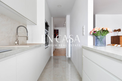 Apartment Sale Warszawa Śródmieście Nowosielecka