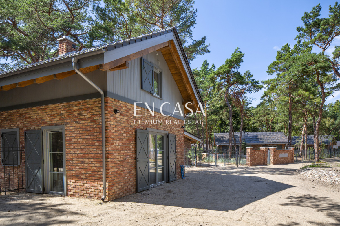 House Sale Hel 8