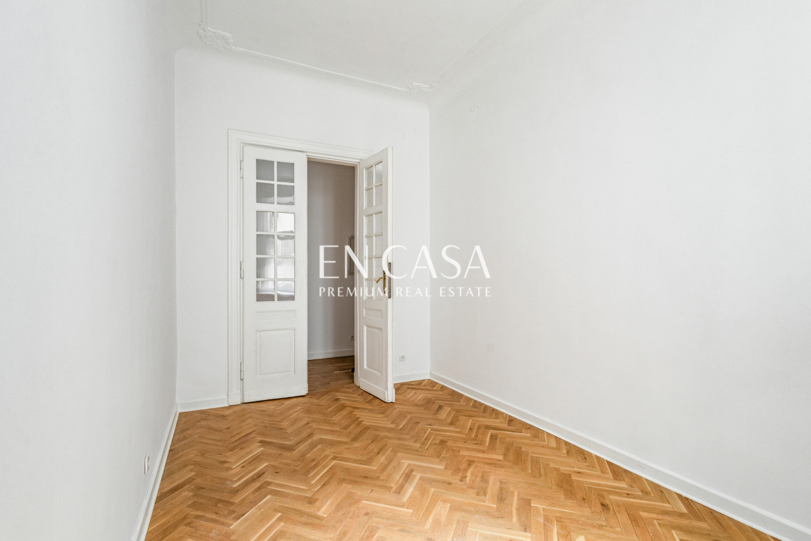 Commercial space Rent Warszawa Śródmieście Bagatela 13