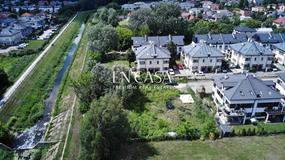 Plot Sale Marki 7