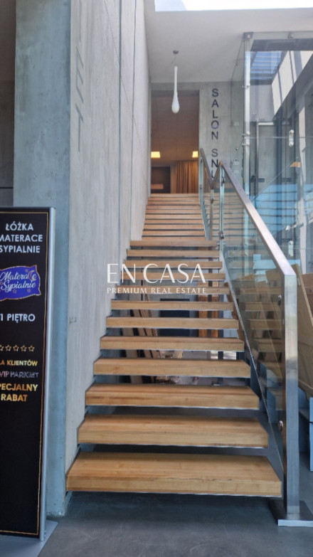 Commercial space Rent Łomianki Kolejowa 11
