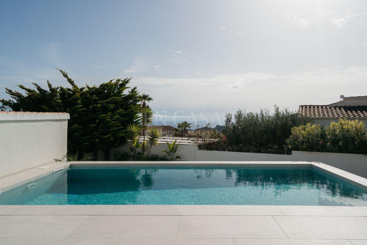 House Sale el Poble Nou de Benitatxell / Benitachell, la Marina Alta, Alacant / Alicante, Wspólnota Walencka, 03726, Hiszpania Carrer Major 3