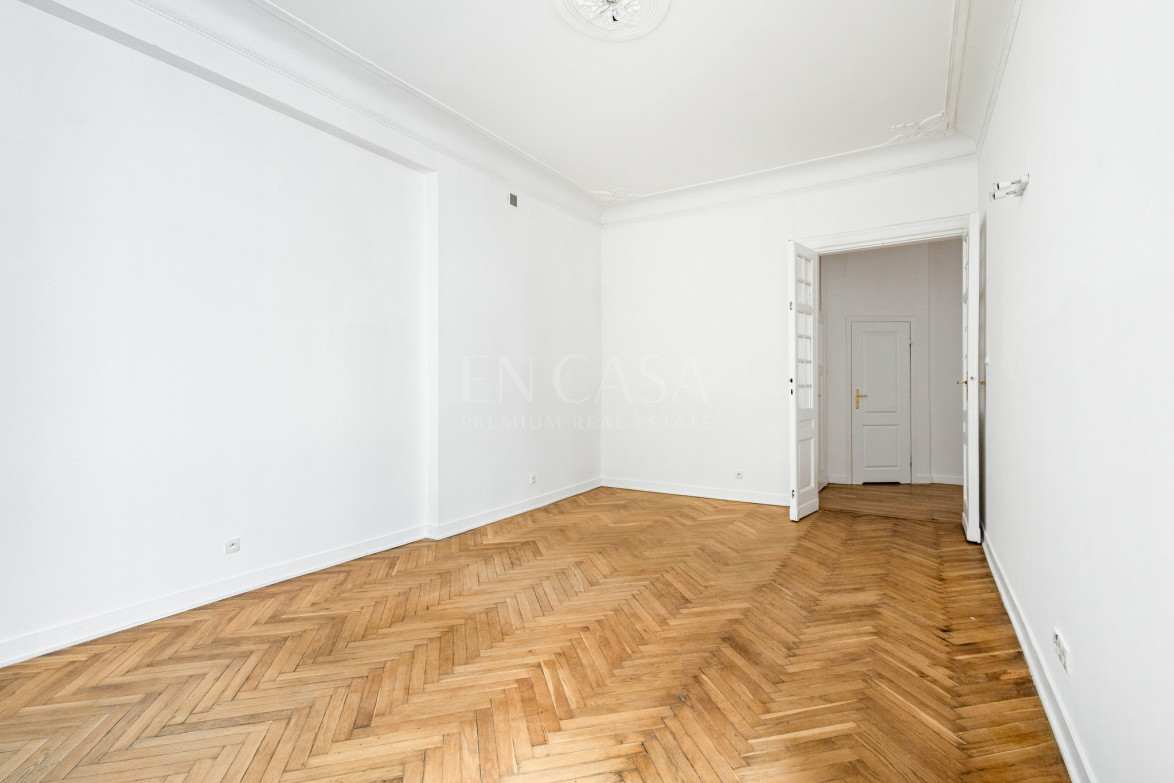 Commercial space Rent Warszawa Śródmieście Bagatela 10
