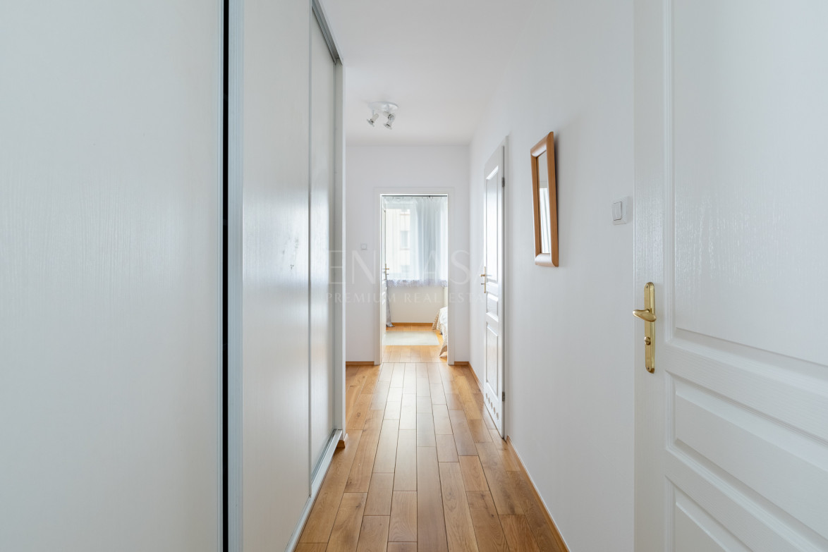 Apartment Sale Warszawa Śródmieście Aleja Jana Pawła II 7