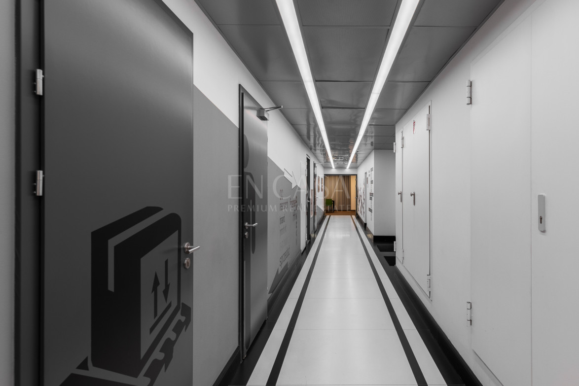 Commercial space Sale Warszawa Mokotów Adama Naruszewicza 8