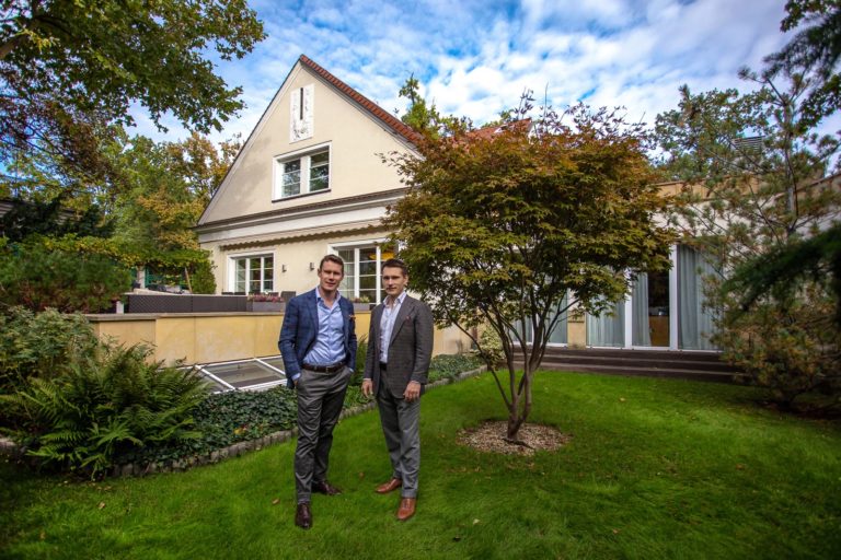 Krystian Podbielski, Piotr Wilczyński, agent nieruchomości, Warszawa, En Casa